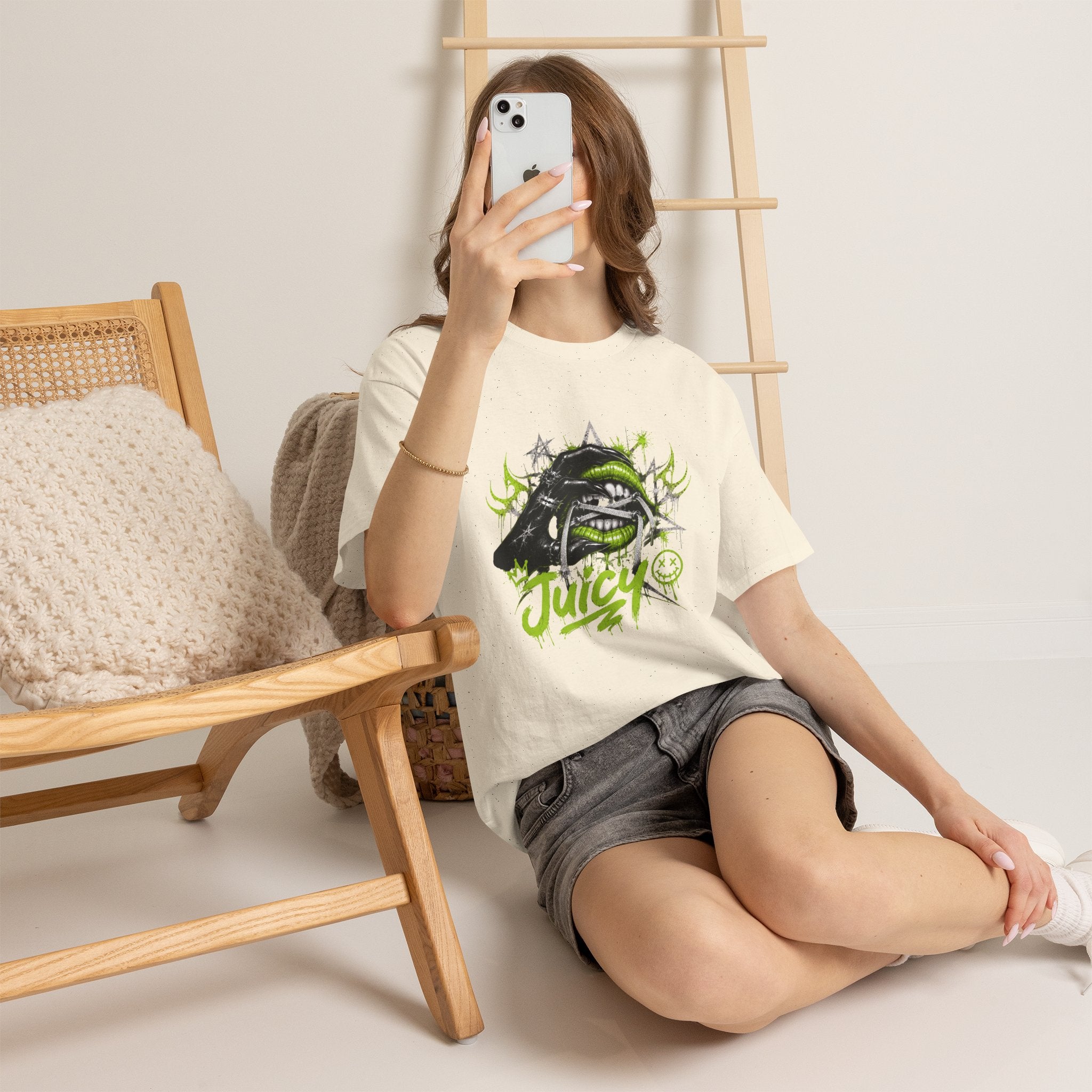 Juicy Graffiti Tee — Neon Green Street Art Graphic T-Shirt