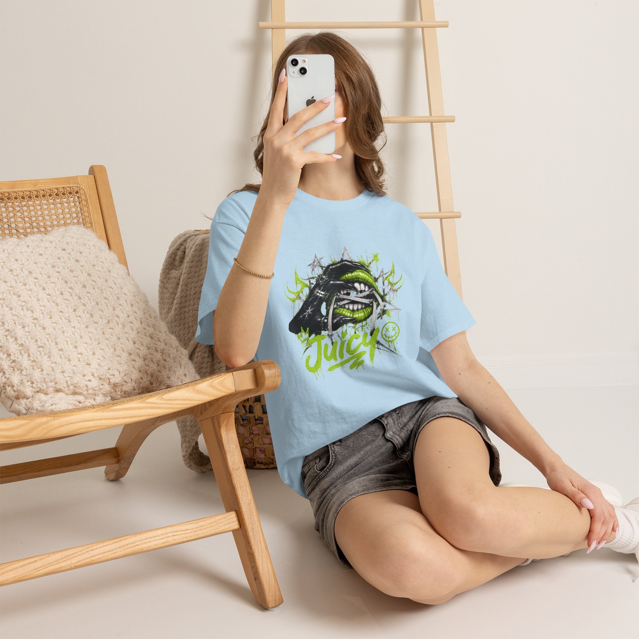 Juicy Graffiti Tee — Neon Green Street Art Graphic T-Shirt