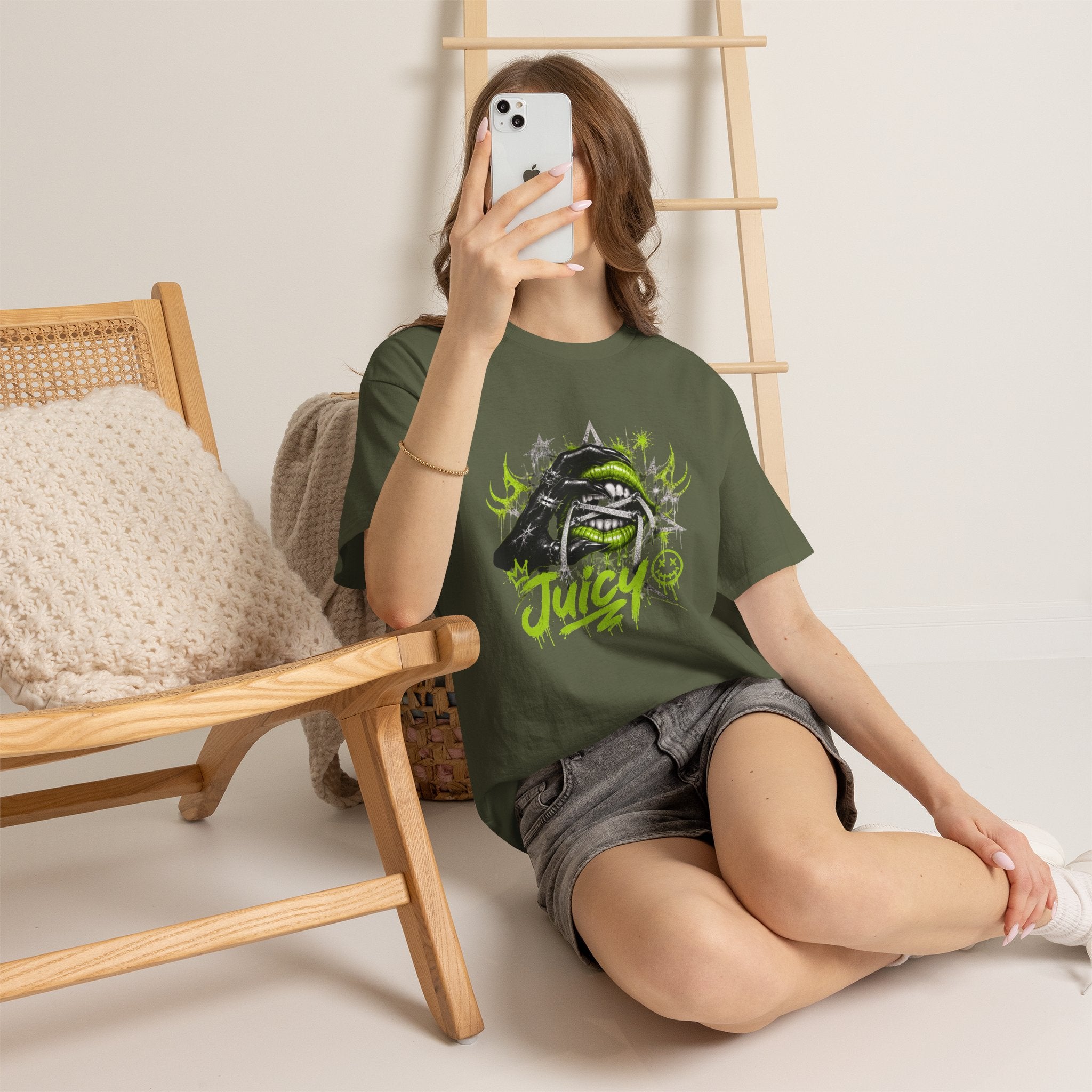 Juicy Graffiti Tee — Neon Green Street Art Graphic T-Shirt