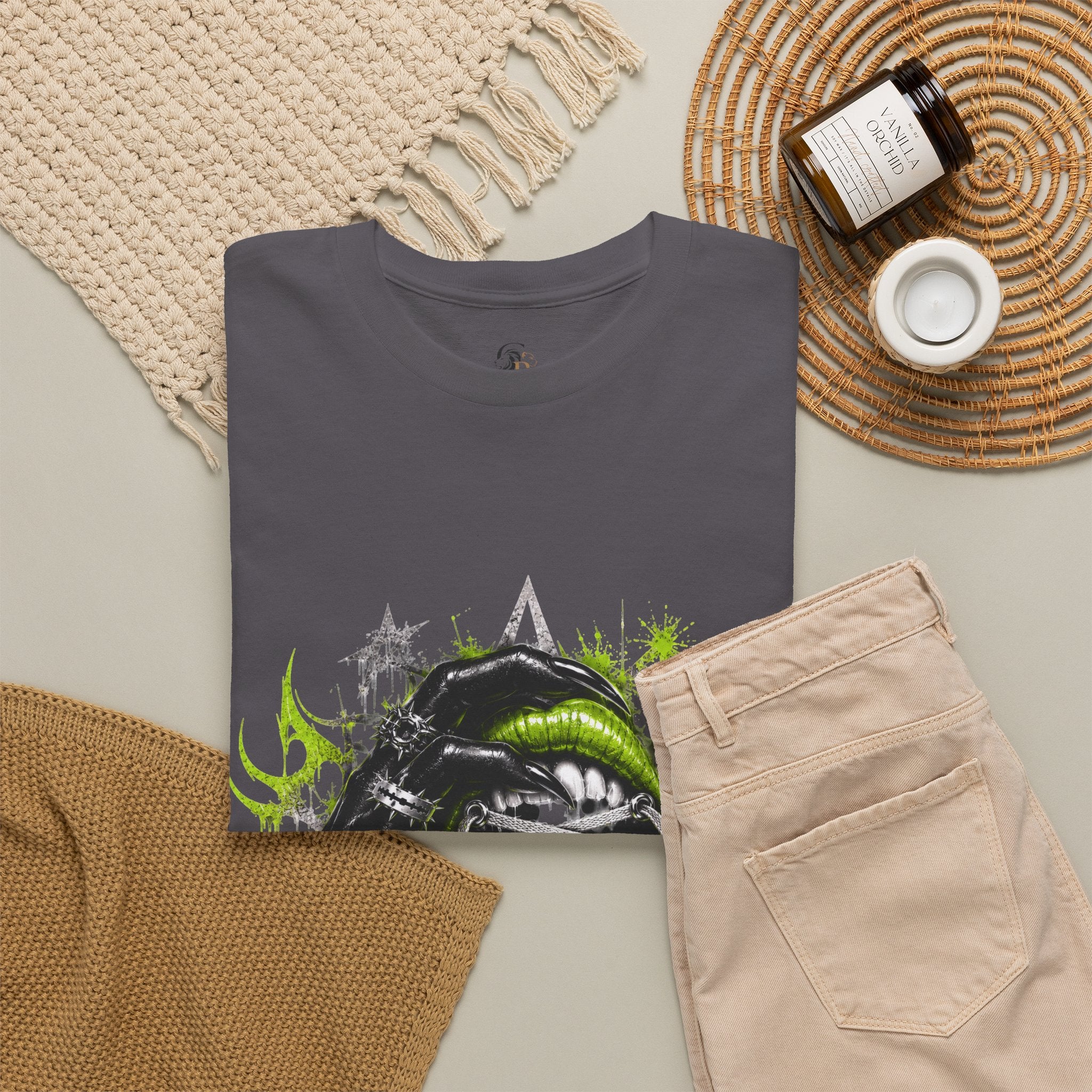 Juicy Graffiti Tee — Neon Green Street Art Graphic T-Shirt
