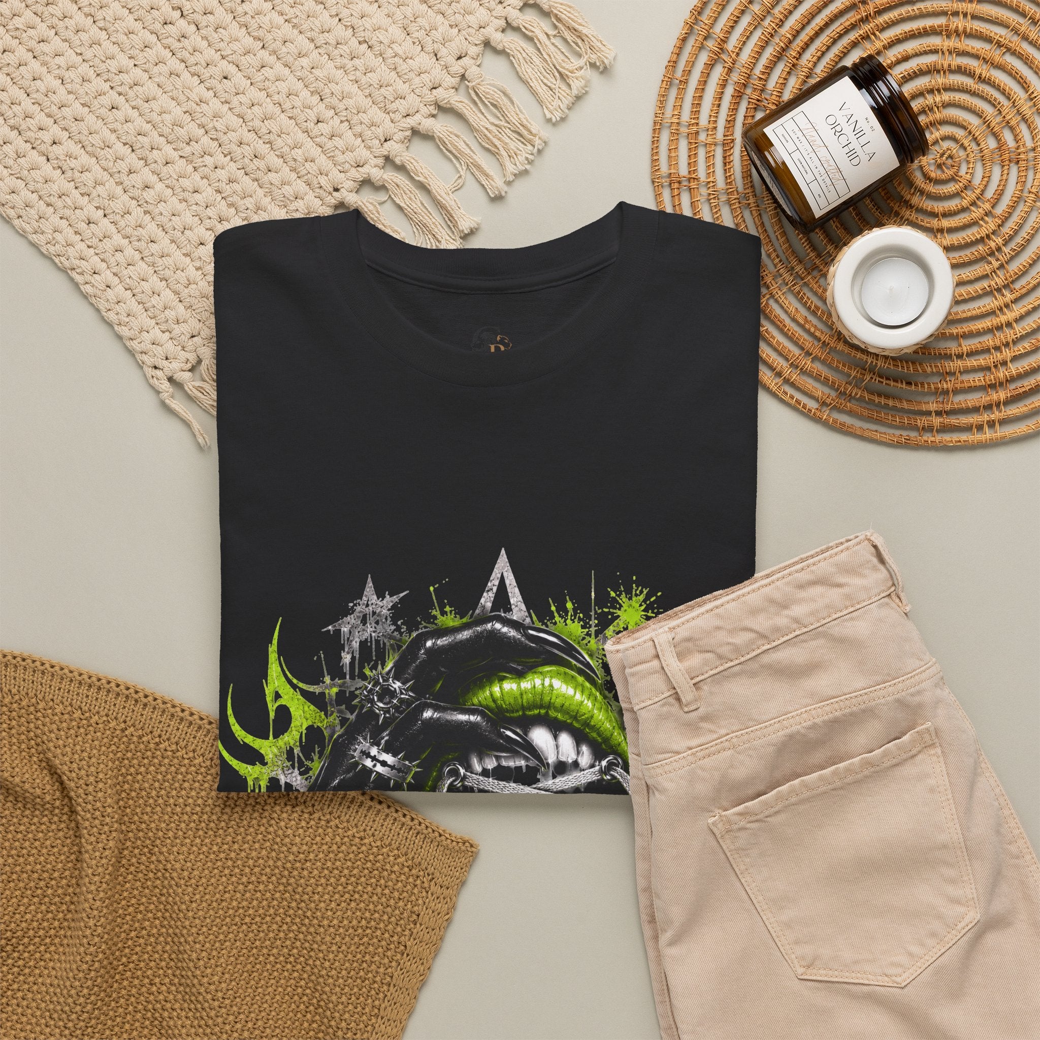 Juicy Graffiti Tee — Neon Green Street Art Graphic T-Shirt